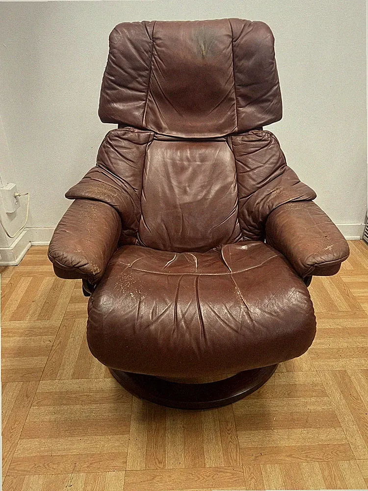 Ekornes Reno Stressless Recliner Chair Brown Leather Swivel Mid Century Modern