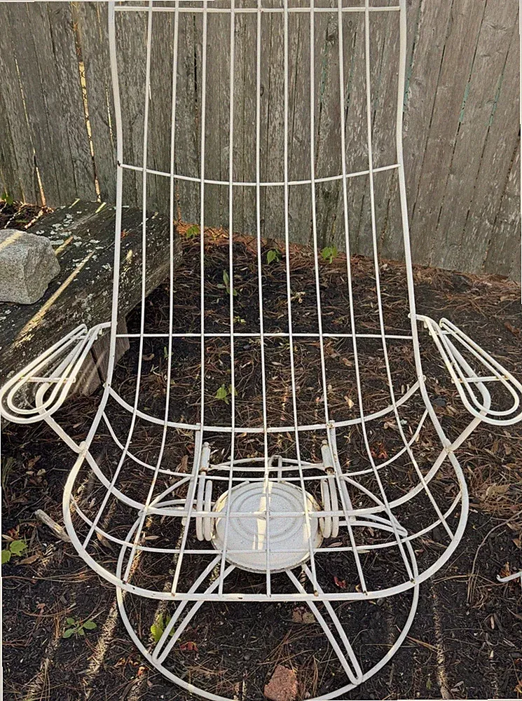 Mid-Century Modern Swivel